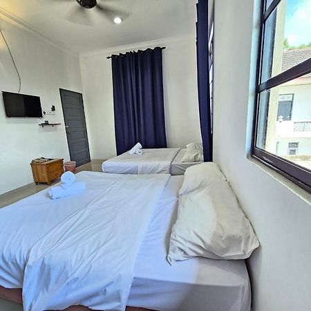 Hotel Rvh Kuala Terengganu Extérieur photo