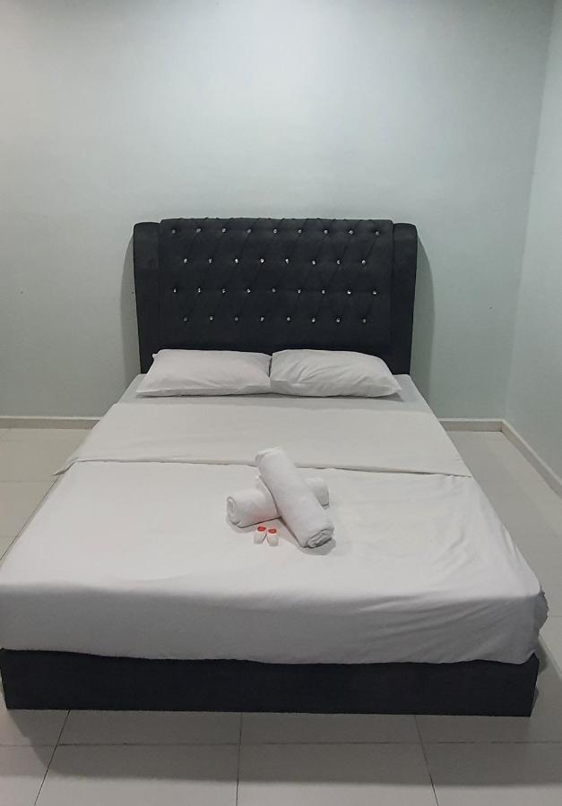 Hotel Rvh Kuala Terengganu Extérieur photo