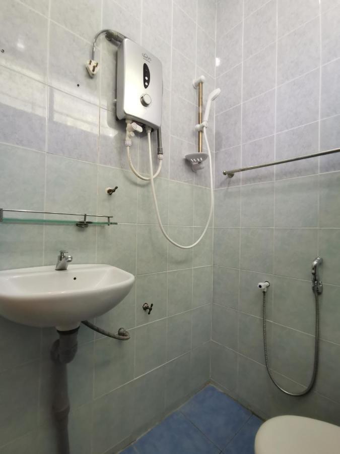 Hotel Rvh Kuala Terengganu Extérieur photo