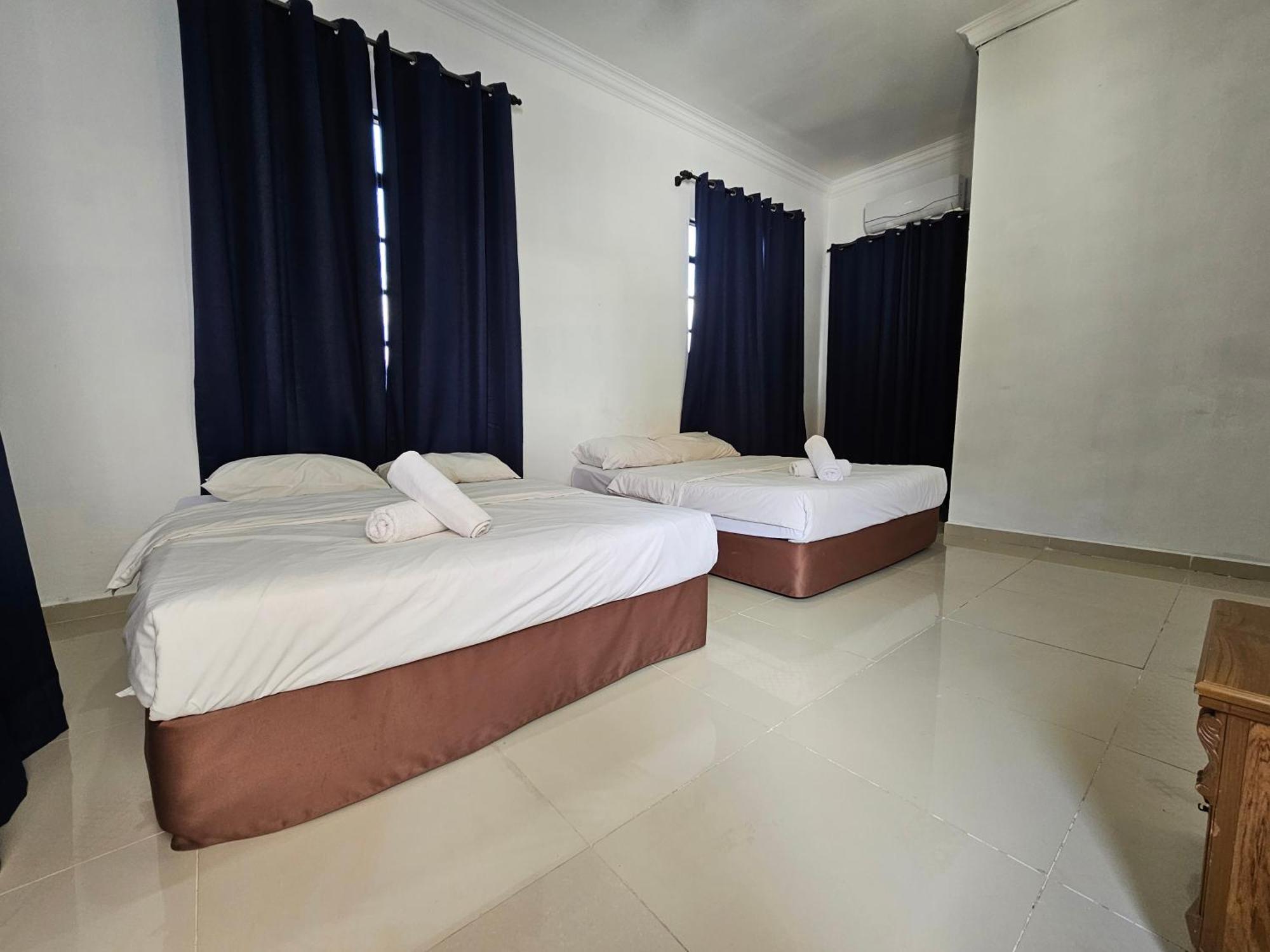 Hotel Rvh Kuala Terengganu Extérieur photo